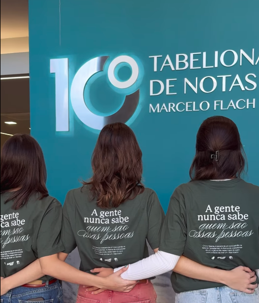 Instituto De Ponto a Vírgula